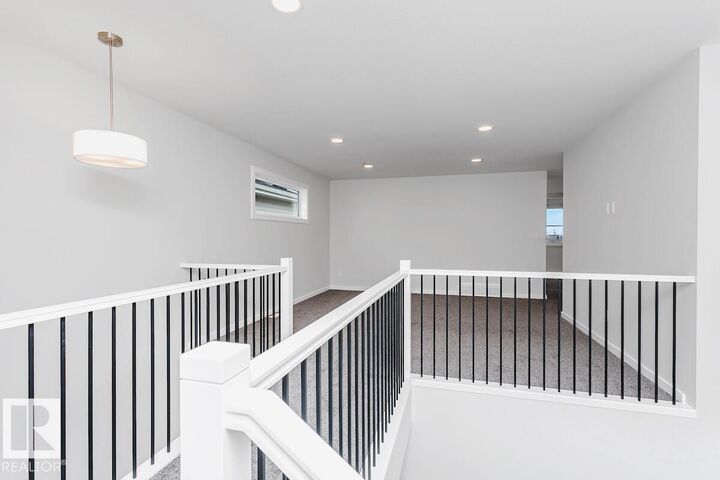 Property Photo: 42 Chartres Close AB T8T 2E1