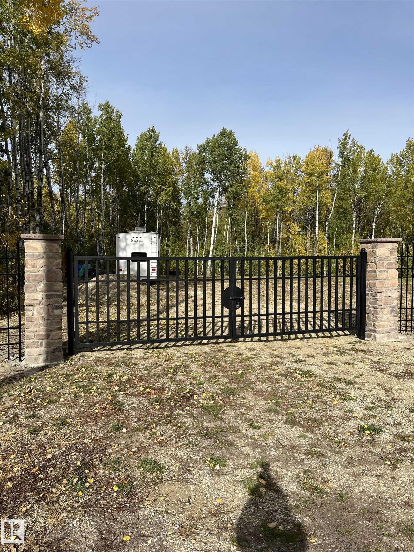 Property Photo:  10 53424 Rge Rd  AB T0E 2B0 