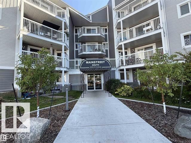 Property Photo: 5005 31 Avenue NW 302 AB T6L 6S6