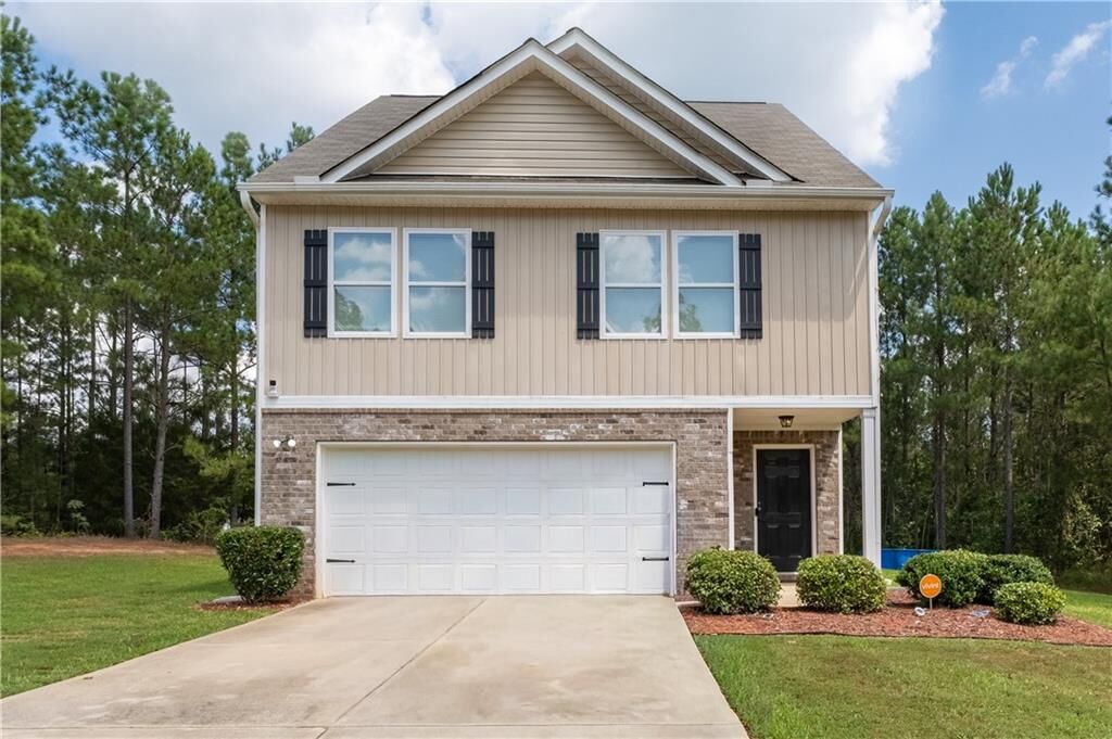 Property Photo: 105 Oakbrook Lane GA 30016