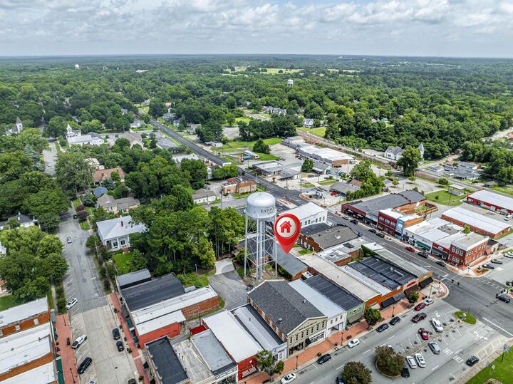 Property Photo: 105 West Harris Street GA 31024