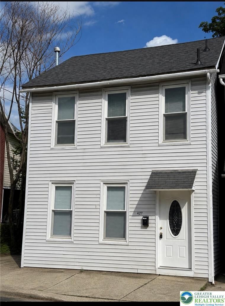Property Photo: 427 Pawnee Street PA 18015