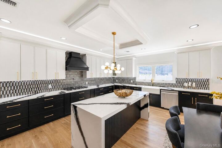 Property Photo: 43 W Cabot Lane NY 11590