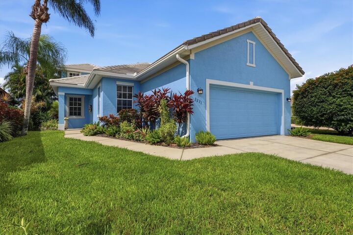 Property Photo: 3271 Osprey Lane FL 33953