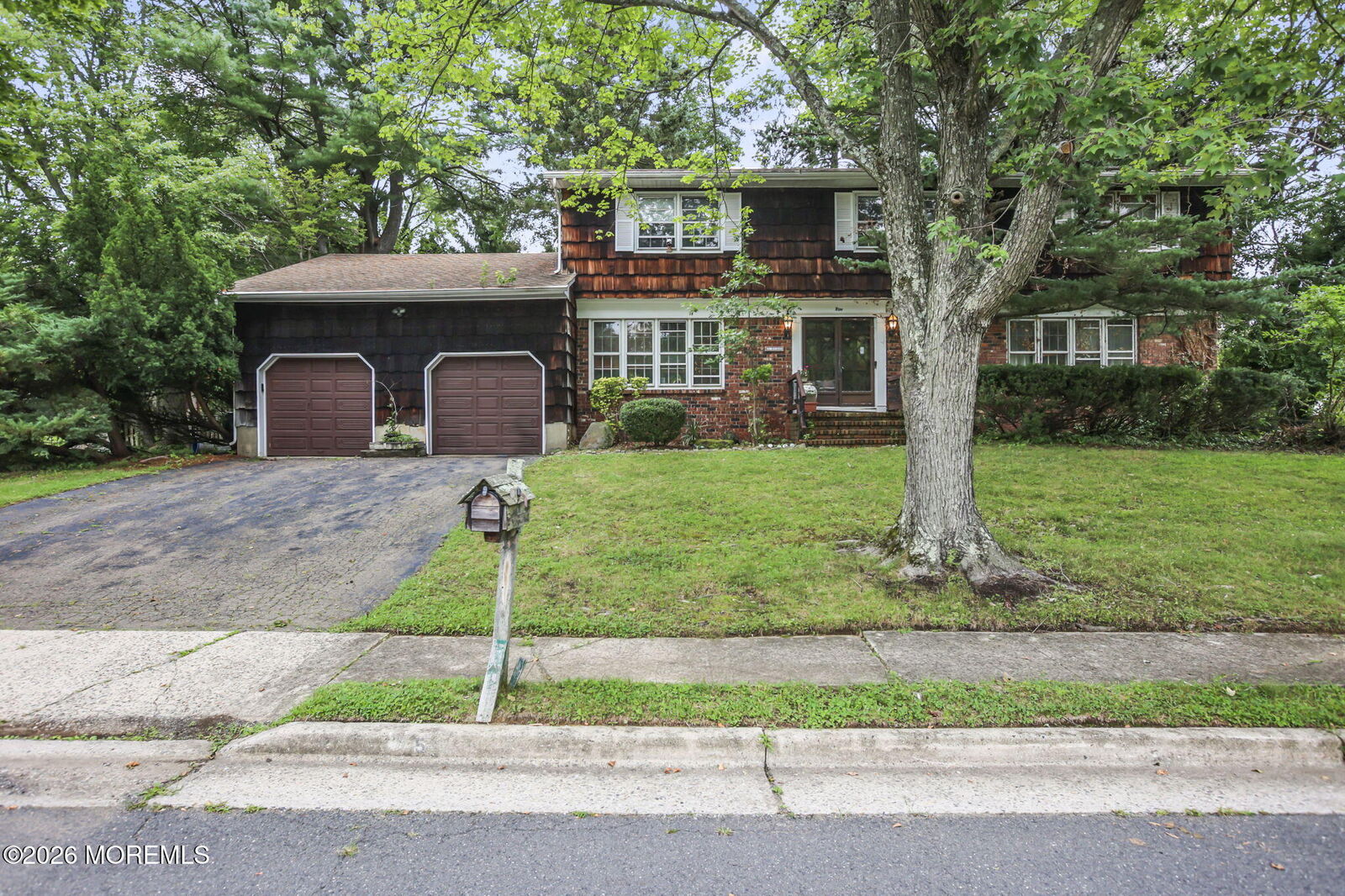 Property Photo:  5 Spencer Circle  NJ 07746 