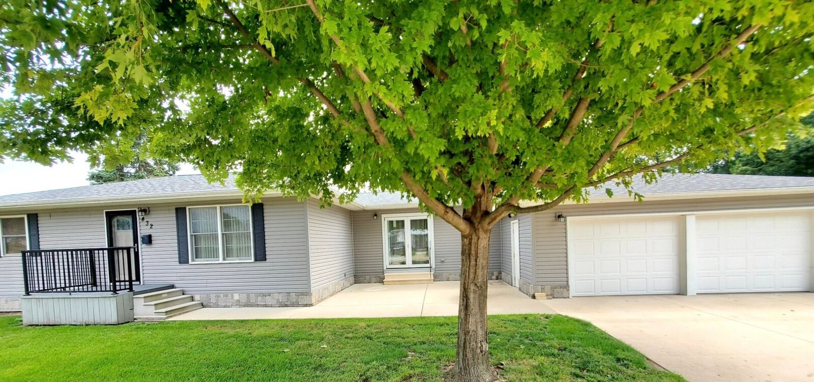 Property Photo:  432 N Kenosha Avenue  IL 61348 