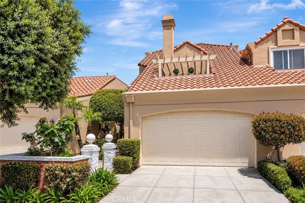 Property Photo:  6111 Greenbrier Drive  CA 92648 