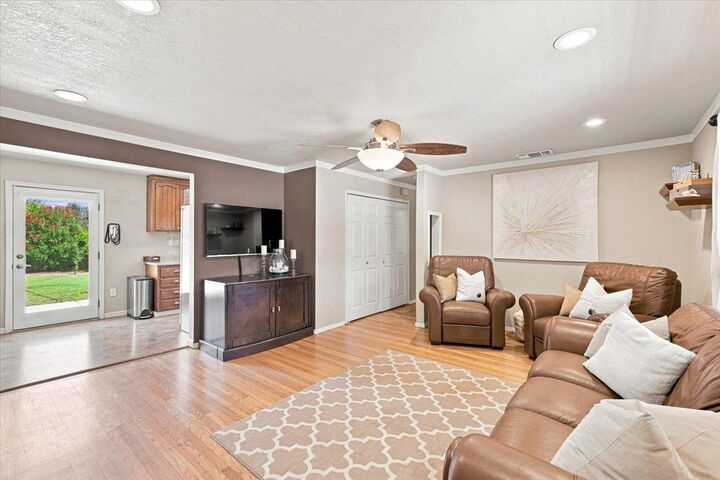 Property Photo: 8491 Wade Court CA 95662