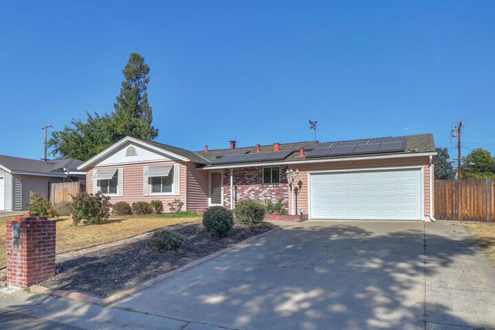 Property Photo:  3912 Henderson Way  CA 95608 