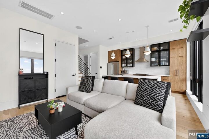 Property Photo: 339 Palisade Avenue C NJ 07307