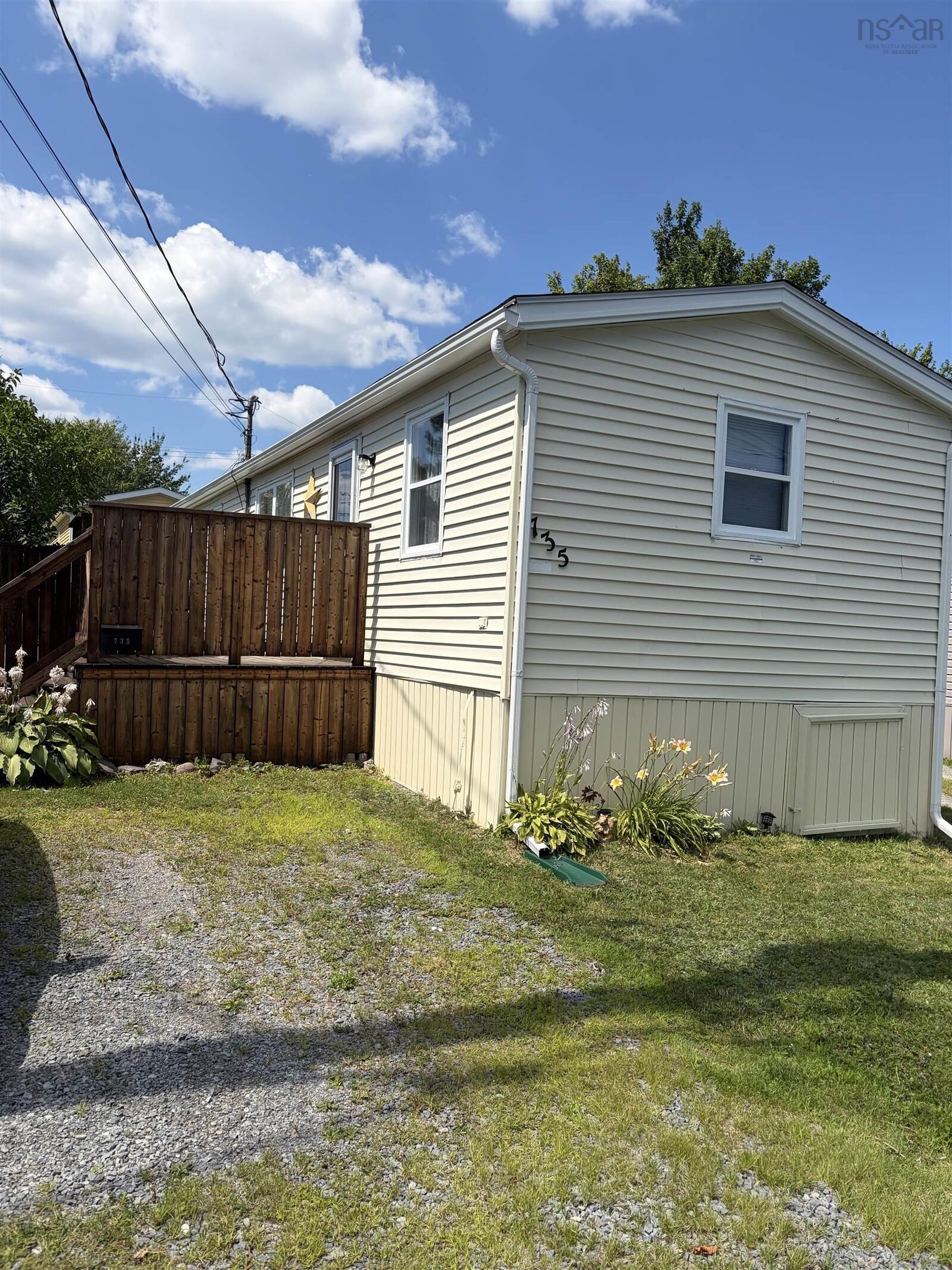 Property Photo: 735 Fern Drive NS B4E 1M1