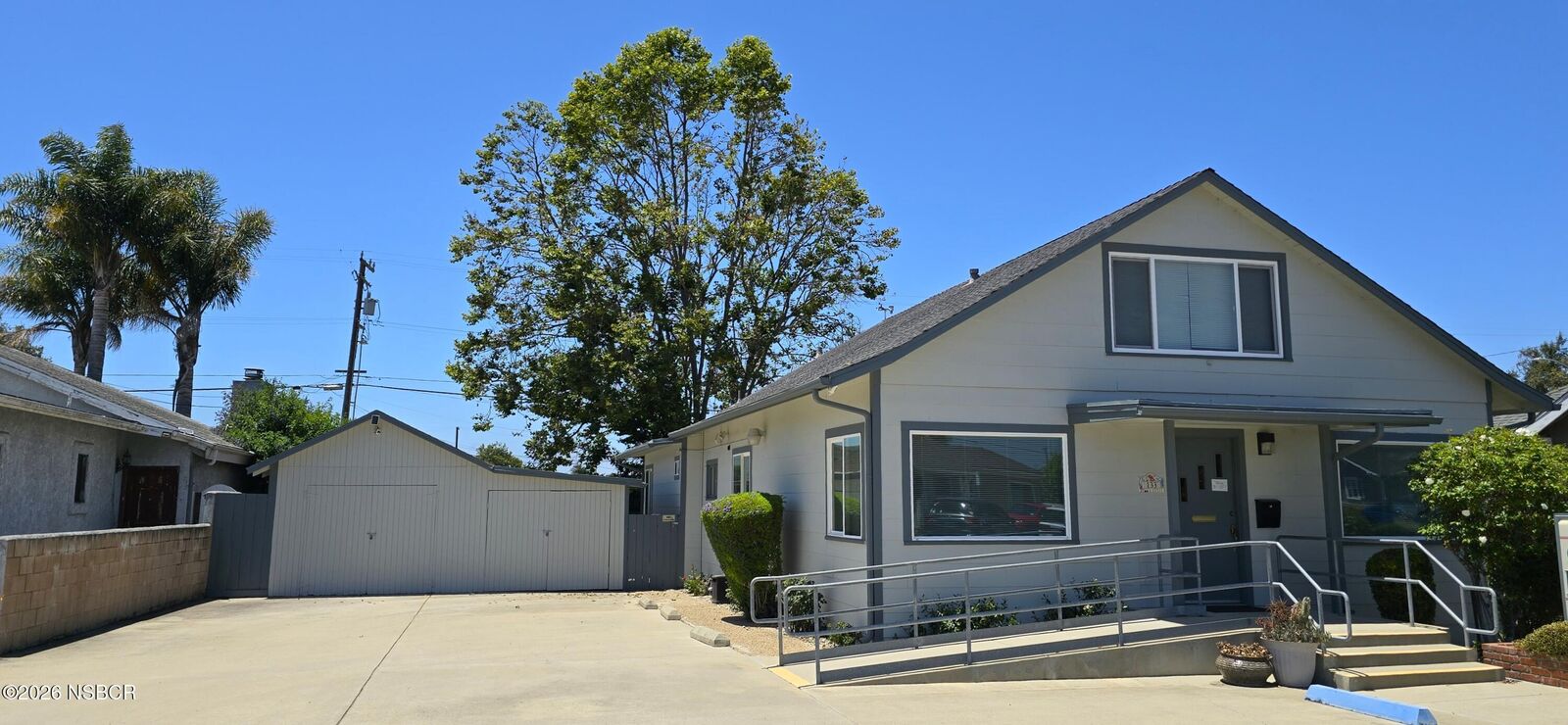Property Photo: 133 N G Street CA 93436