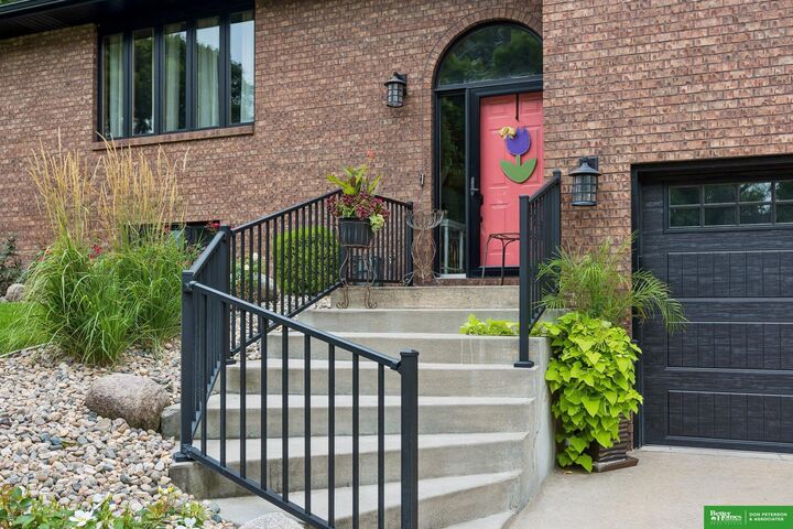 Property Photo:  2711 Eagle Drive  NE 68025 