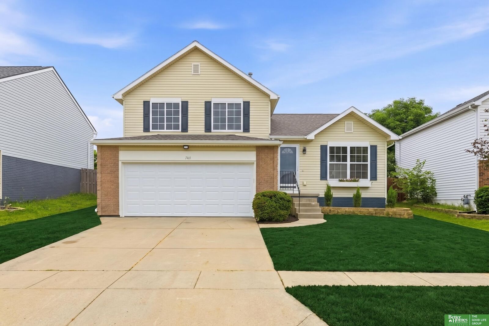 Property Photo:  7411 N 108 Avenue  NE 68142 