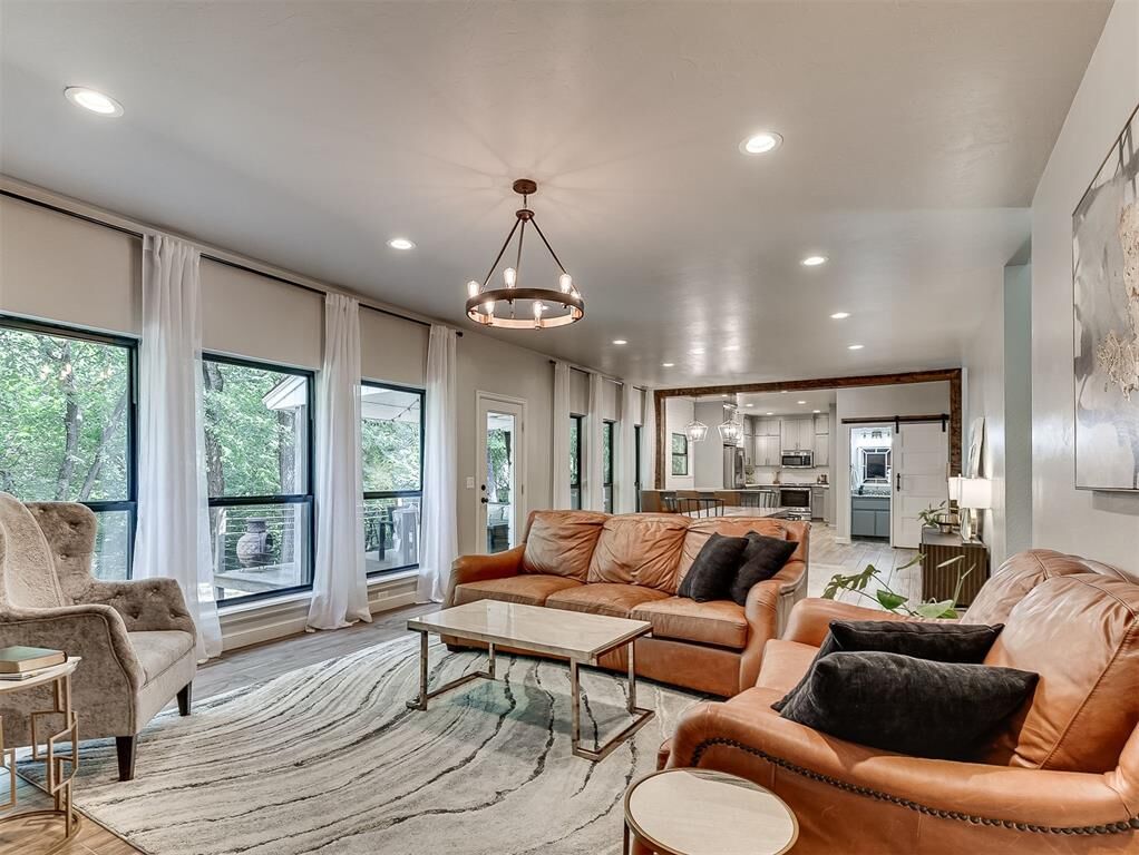 Property Photo: 711 Sunny Brook Drive OK 73034