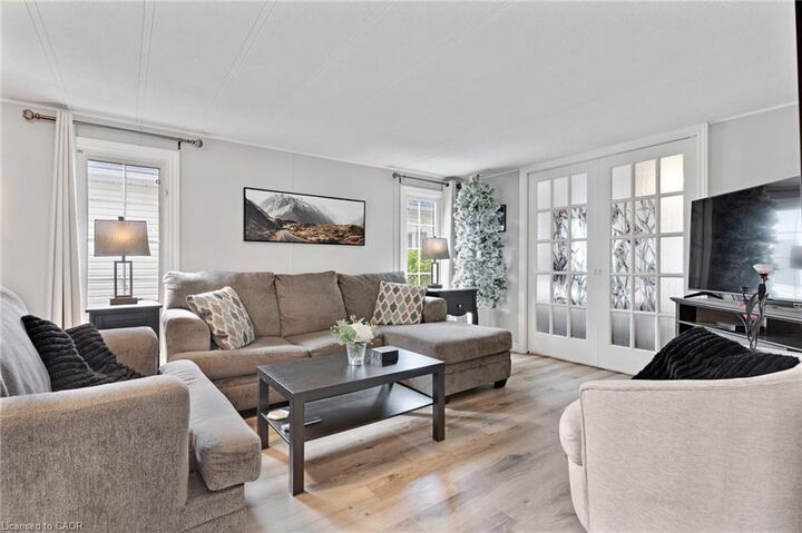 Property Photo:  5 Willowdale Road  ON N1R 8B2 