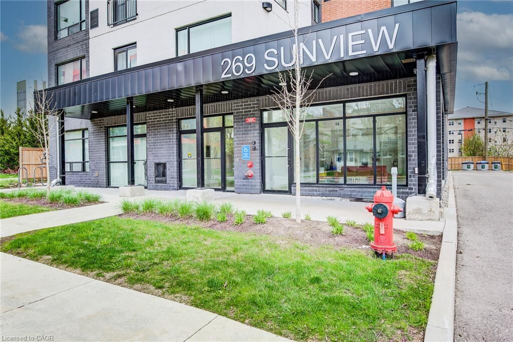 Property Photo: 269 Sunview Street 205 ON N2L 3V8