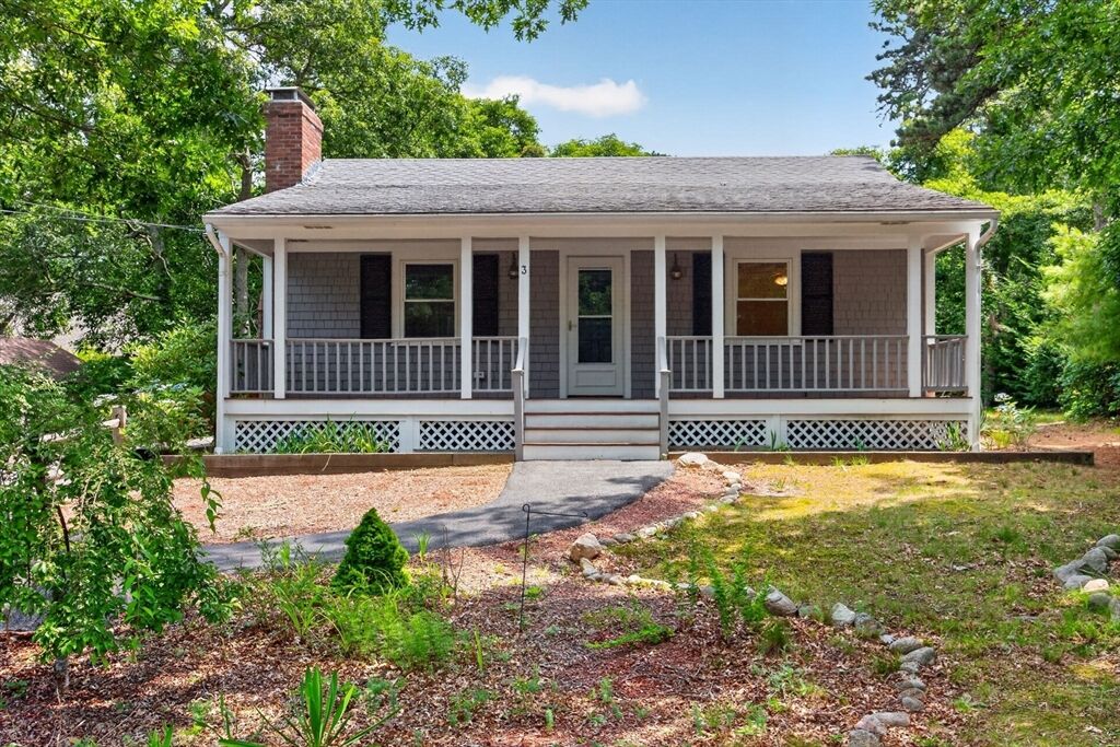 Property Photo:  3 Connecticut Ave  MA 02645 