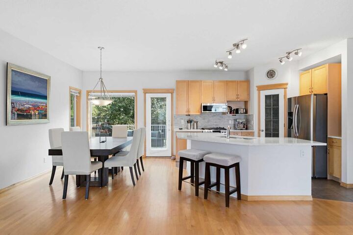 Property Photo: 54 Rockyledge Rise NW AB T3G 5P8