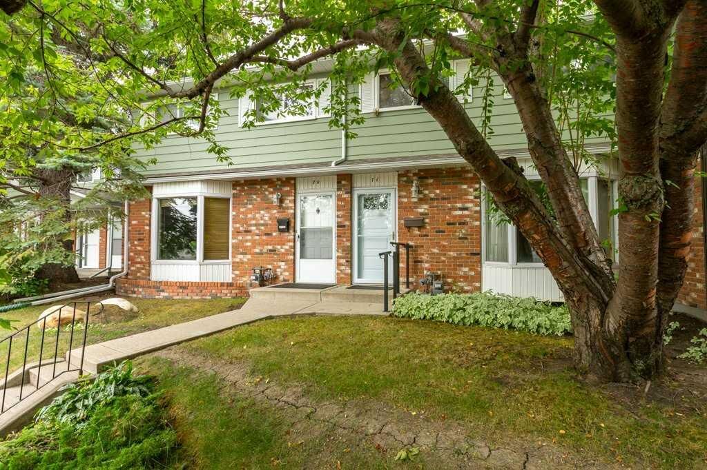 Property Photo: 2815 Palliser Drive SW 71 AB T2V 3S8