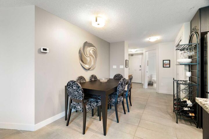 Property Photo: 303 13 Avenue SW 204 AB T2R 0Y9