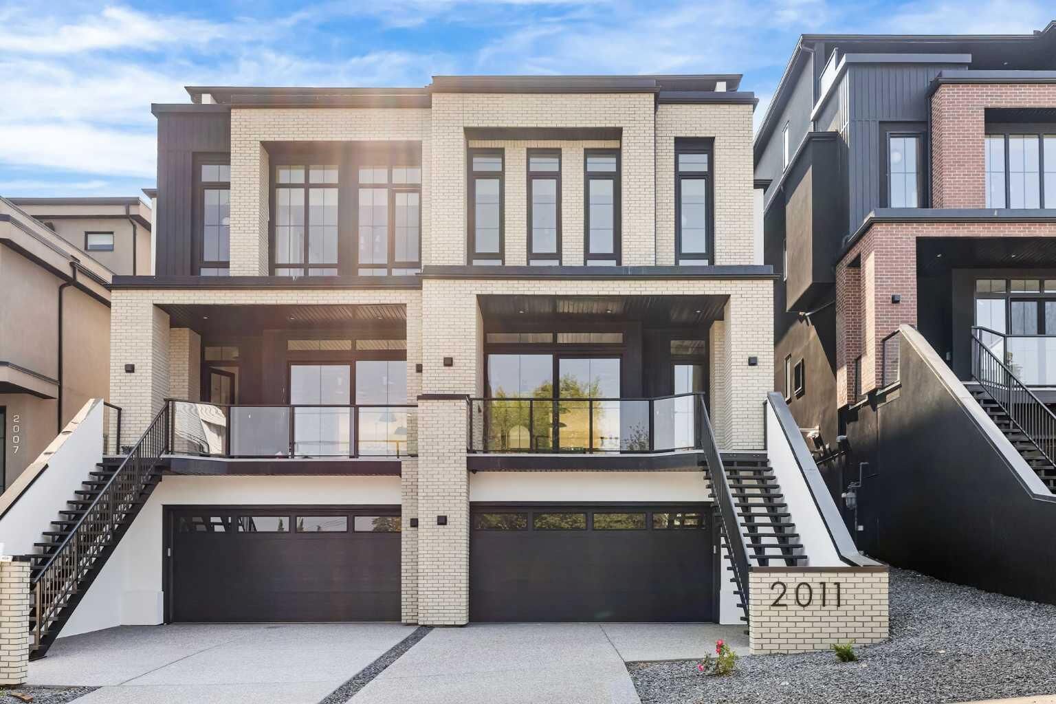 Property Photo: 2011 28 Avenue SW AB T2T 1K4