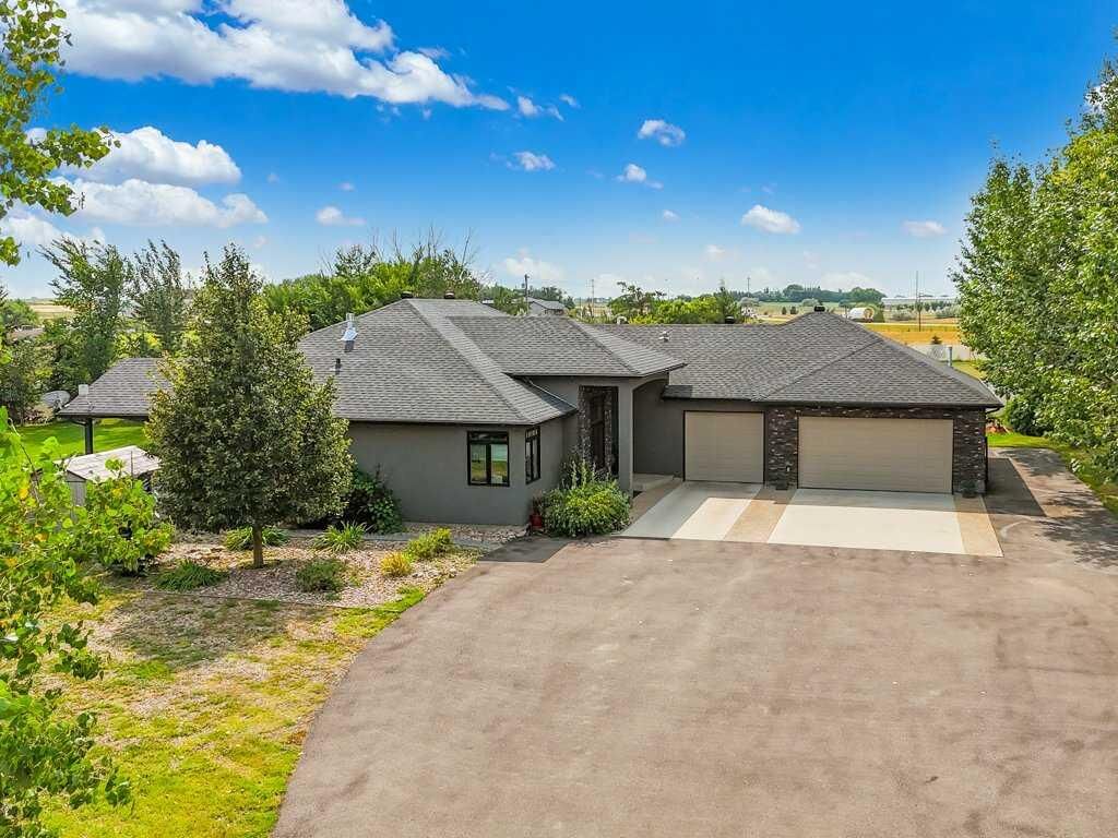 Property Photo: 6223A Highway 3 AB T0K 1Z0