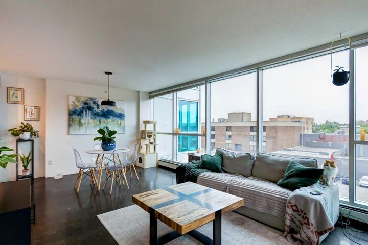 Property Photo:  188 15 Avenue SW 407  AB T2R 1S4 