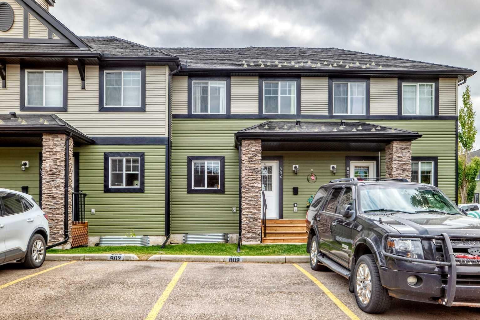 Property Photo: 140 Sagewood Boulevard SW 802 AB T4B 3H5