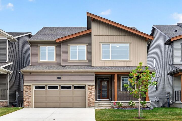 155 Carringford View NW — photo 1
