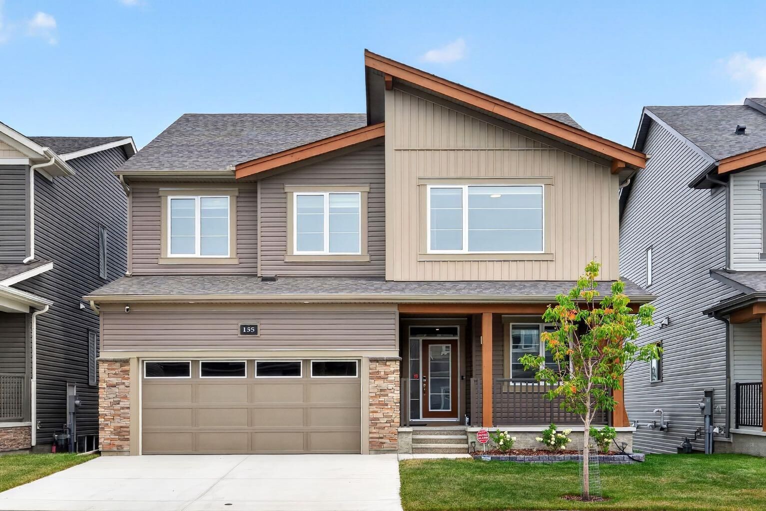 Property Photo: 155 Carringford View NW AB T3P 2G6