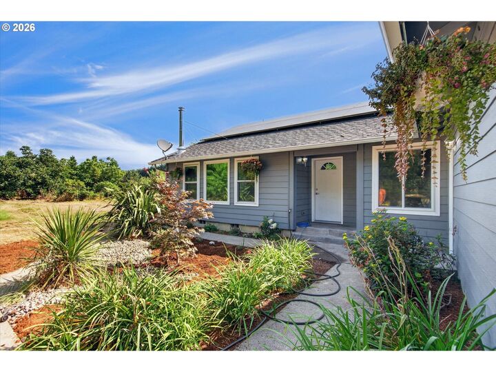 Property Photo:  185 Westside Hwy  WA 98593 