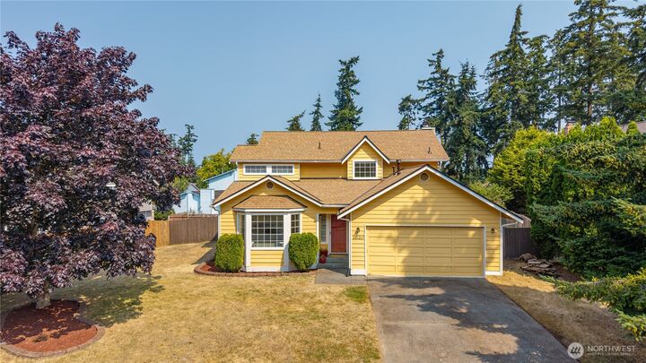 Property Photo: 1620 NW Outrigger Loop WA 98277