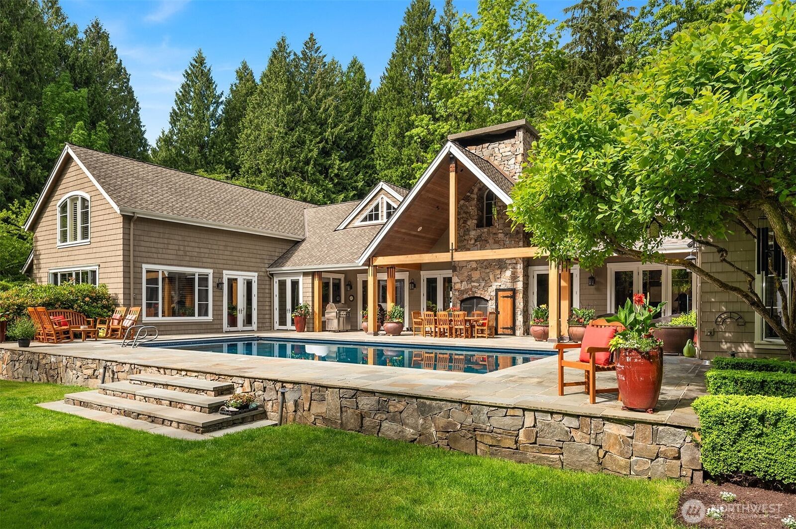 Property Photo: 20530 SE 19th Street WA 98075
