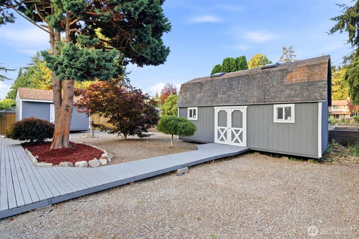Property Photo: 28546 20th Avenue S WA 98003