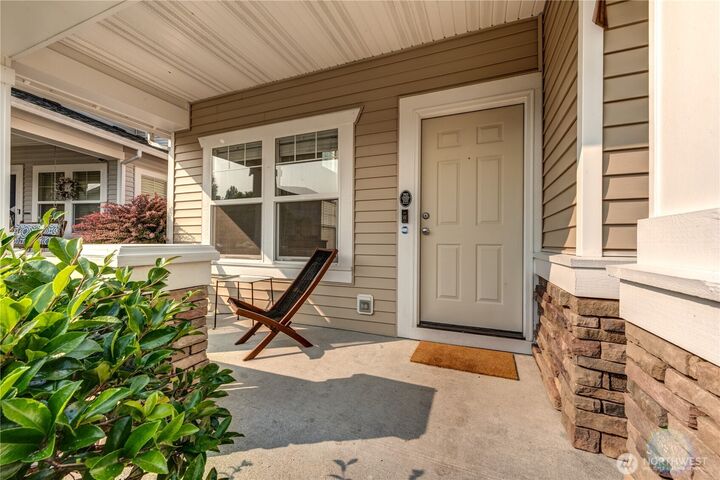 Property Photo:  13614  68th Drive SE  WA 98296 