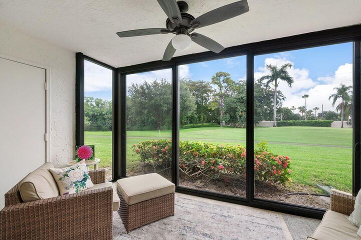 Property Photo:  5055 Oak Hill Lane 213  FL 33484 