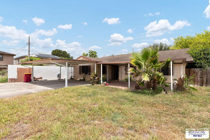 Property Photo: 224 Johns Ave TX 78521