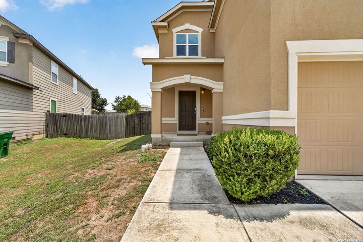 Property Photo:  7006 Pescala Rdg  TX 78252 