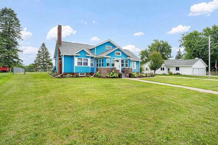 Property Photo:  1069 Metomen Street  WI 54971 