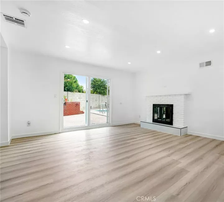 Property Photo:  13260 Winfield  CA 91402 