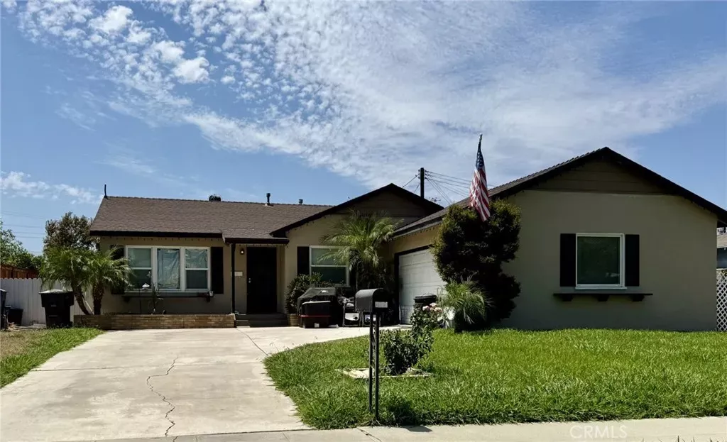 Property Photo:  3946 Shelby Drive  CA 92504 