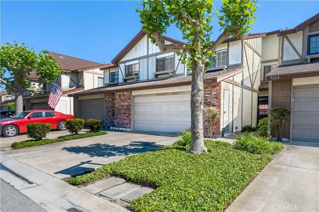 Property Photo:  7106 Brentwood  CA 92683 