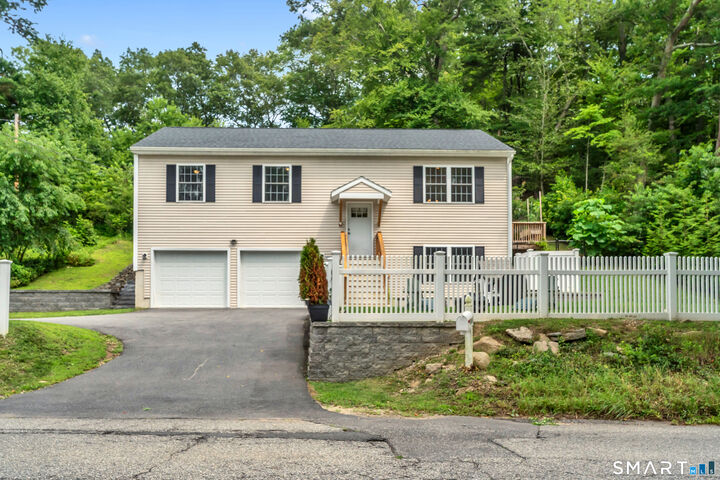 Property Photo: 105 A East Pattagansett Road CT 06357