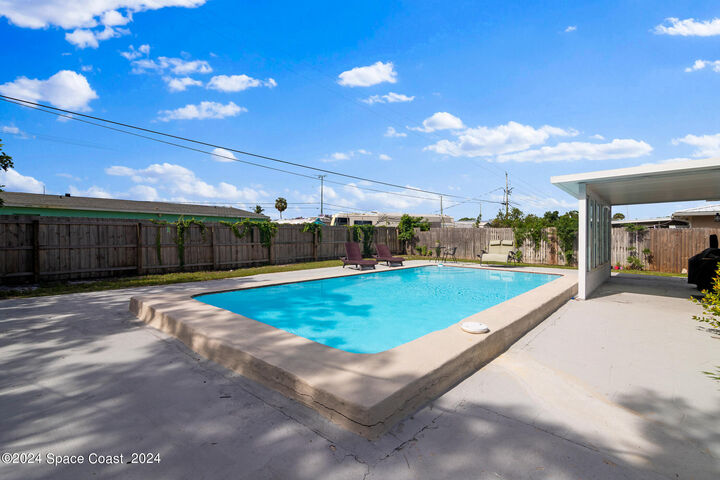 Property Photo:  1843 Madison Avenue  FL 32935 