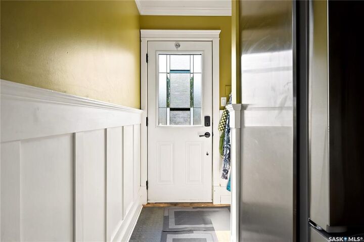 Property Photo: 2520 Elliott Street SK S4N 3H5