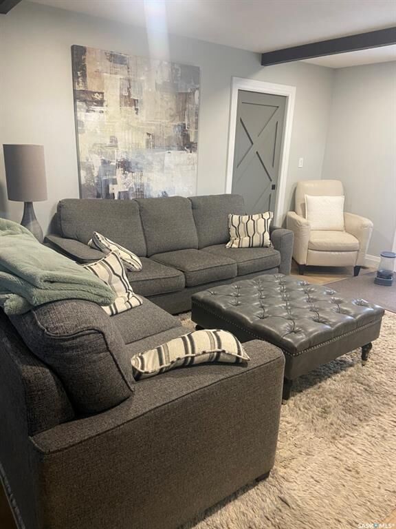 Property Photo: 116 Middleton Crescent SK S7J 2W4