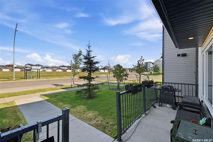 Property Photo: 610 Baltzan Boulevard SK S7W 0X5