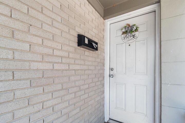 Property Photo:  1951 N Meridian Road 73  FL 32303 