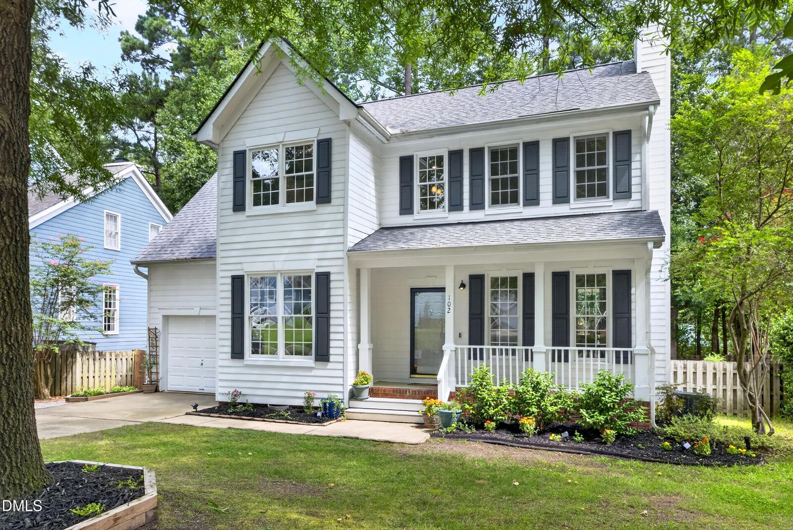 Property Photo: 102 Unaka Court NC 27519